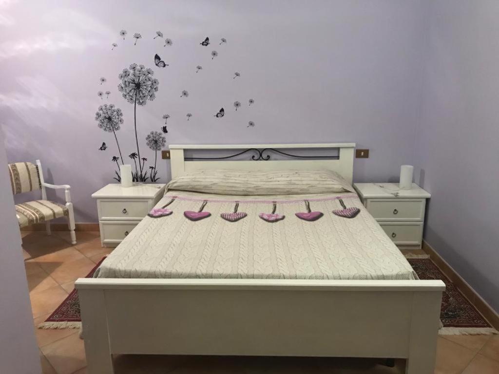 Bed and Breakfast Il Casale Di Lavinia Fabro Exterior foto